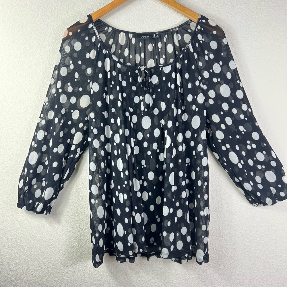 Apt. 9 Med. Black and White Polka Dot Women's Top Sheer 3/4 Sleeve Tie Collar